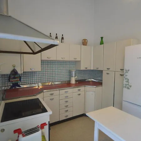 Sleeps 10 With Wifi * Montinelle