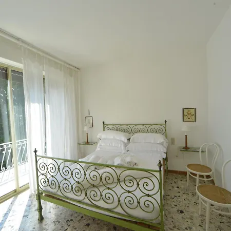 Sleeps 10 With Wifi Vila Montinelle